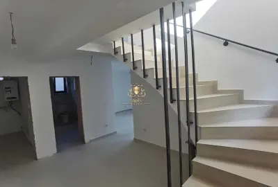 Casa deosebita Demisol si parter- Cug- Valea adanca -5 drumuri.Finalizata! - foto 2