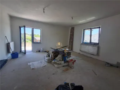 Casa parter si mansarda la asfalt! -Finalizare rapida. - foto 6