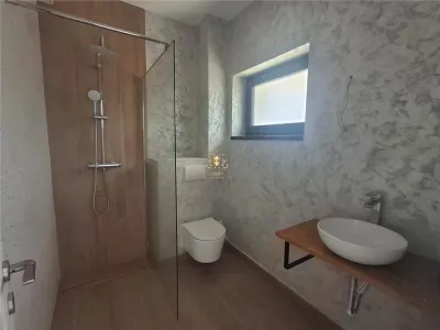 Casa 4 camere Bucium Barnova cu foisor,crama - la asfalt finalizata! TVA inclus.Mutare imediata! - foto 7