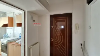 Apartament 2 camere Bacau, parter, CT, liber. - foto 6