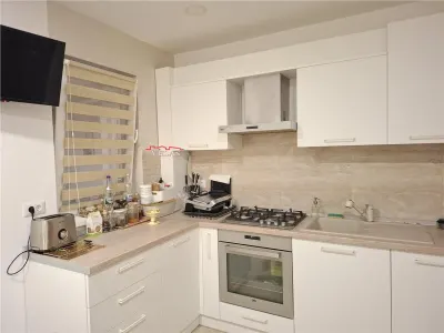 Apartament 2 camere, transformat in 3 camere, parter - Focsani