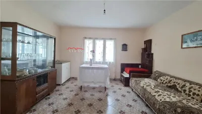 Casa cu 2360 mp teren, Racoasa - foto 9