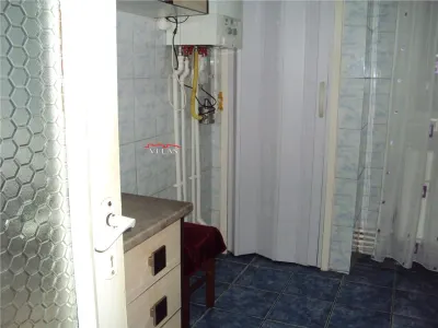 Apartament 3 camere, et 6, CT, Scoala nr 9 - foto 4