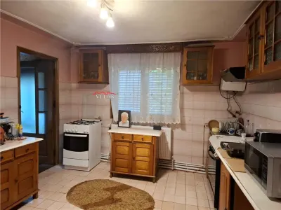 Vila Focsani, P+E,  510 mp teren - foto 14