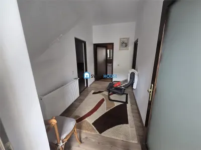 Apartament in casa 3 camere, Zona Ultracentrala - Fagaras