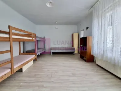 Casa de inchiriat pentru muncitori | zona Mall - Trei Stejari | 19 locuri - foto 2