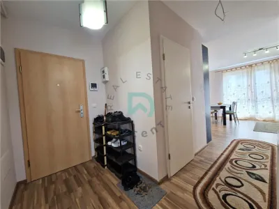 Apartament  2 camere, parcare, Coresi, Tractorul - foto 11
