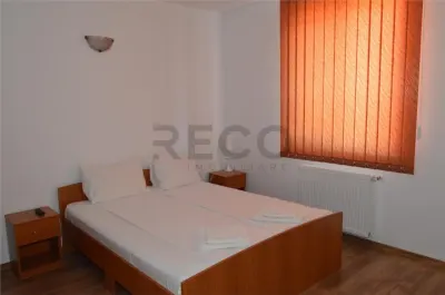 RECO Casa / Pensiune de inchiriat in Sanmartin – 8 camere - foto 9