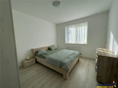 Apartament modern cu 2 camere, amplasare excelenta in Coresi - Tractorul, Brasov - foto 12