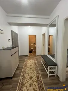 Apartament modern cu 2 camere, amplasare excelenta in Coresi - Tractorul, Brasov - foto 6