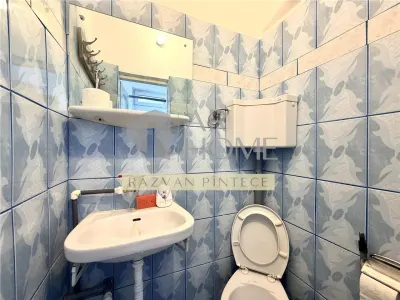 Inchiriere spatiu comercial 17 mp ultracentral Hale Ploiesti - foto 4