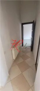 Inchiriere apartament in vila, Romana, ideal firma - foto 8