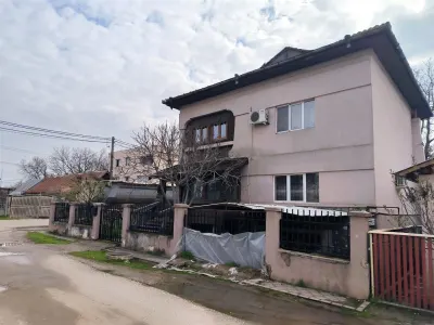 Vanzare casa in Mihailesti,ultracentral,toate utilitatile - foto 3