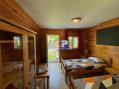 310 mp-Vila, P+M si P+1E, Valea Budului, Bacau - foto 12