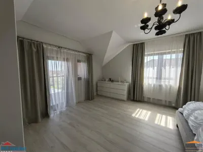 Vila impunatoare cu 6 camere spatioase in stil american - foto 21