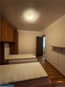 Inchiriez apartament 3 camere la casa, cartier Gai Arad - foto 3