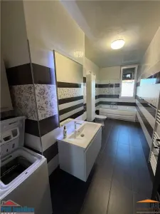 Inchiriez apartament superb cu 2 camere, etaj 2-Podgoria - foto 6