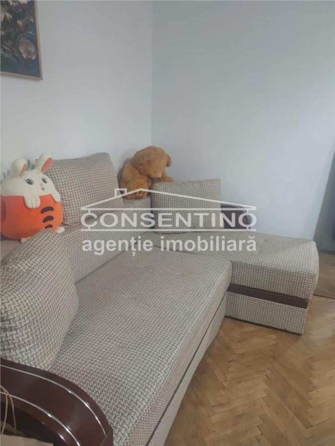 Se vinde apartament cu 3 camere  , etaj 2, Micro V - Buzau