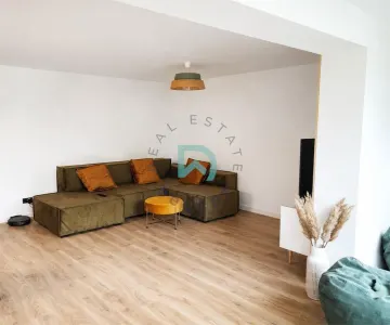 Apartament 3 camere Ultracentral, 107 mp - Brasov - Brasov