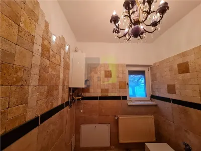 Casa in zona Gara - Piata Garii pretabila spatiu comercial - foto 6