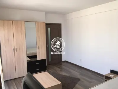 Apartament 1 camera, Piata Nicolina , bloc din 2020 - foto 3