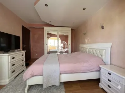 Apartament spectaculos, bloc tip vilă, Târgu Cucu - foto 10