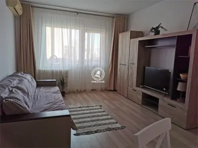 Apartament 2 camere, decomandat, renovat - Podu Ros - foto 2