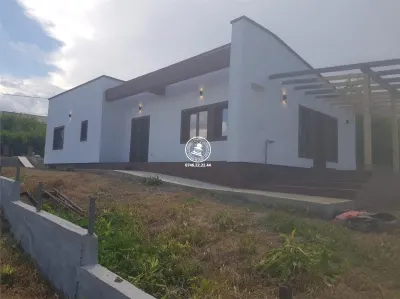 Casa plan parter cu 4 camere de vanzare - Tomesti - foto 2