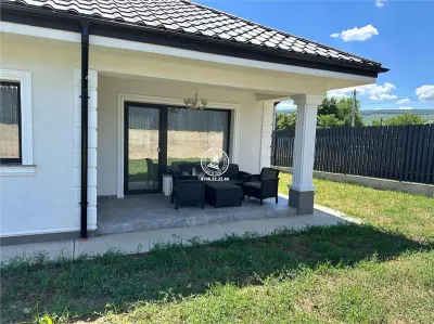 Casa 3 camere de vanzare - Goruni, Tomesti - foto 3