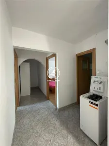 Apartament 2 camere de inchiriat, decomandat, etajul 1 - Gara - foto 15