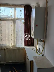 Apartament 2 camere, decomandat, etaj intermediar - Podu Ros - foto 7