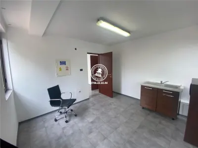 Spatiu de birou  de inchiriat  Tg Cucu - Podul de Fier, - foto 7