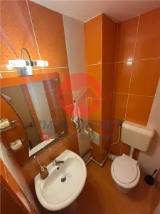 Apartament 3 camere, central, parcare inclusa - foto 8