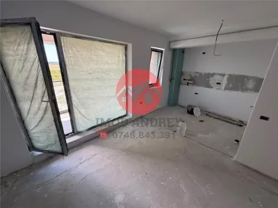 Apartament 2 camere decomandat la alb, Bloc nou 2025, E3 - Tulcea