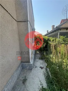 Casa batraneasca de vanzare cu teren si potential excelent in Tulcea - foto 4