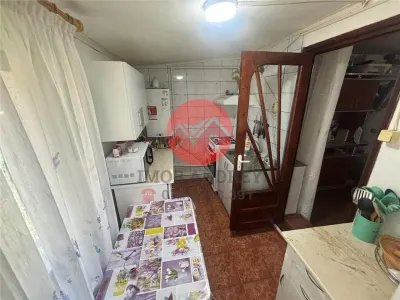 Apartament 2 camere de vanzare, mobilat, pregatit pentru mutare - foto 5
