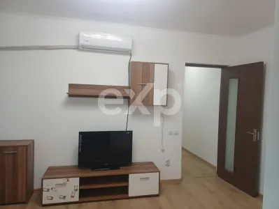 Apartament 3 camere – Banat, Pitești | Renovat - foto 2