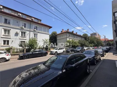 Garsonieră Dorobanților | Parter | Curte cu parcare | Ideală investiție sau birou - Cluj-Napoca