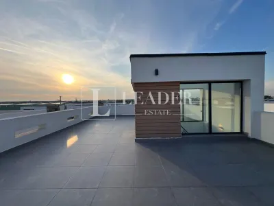Vilă modernă cu terasă panoramică și design contemporan - foto 10