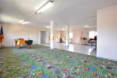 [VIDEO] Vila Multifunctionala de Inchiriat | 9 camere 500 mp | Otopeni - foto 2