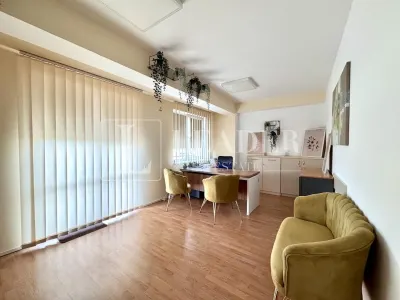 Spatiu pentru birouri in imobil cu lift | Titulescu - Al. Ioan Cuza - foto 2