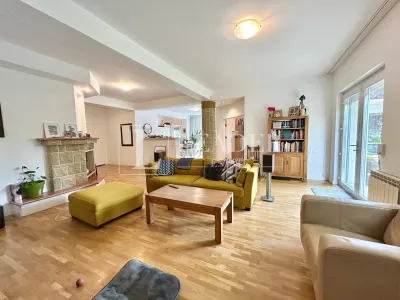 Elegant Villa for Rent – Iancu Nicolae | Private Pool | Premium Residential Compound - foto 7
