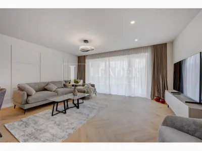 Modern 3-Bedroom Apartment for Rent - foto 1