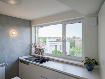 Penthouse modern cu 3 camere de inchiriat in pipera - foto 10