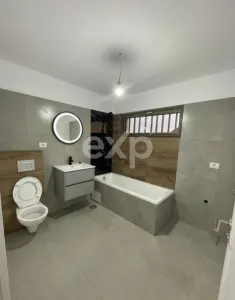 Apartamente 2 camere finalizate, cu grădină și parcare inclusă - Pitesti