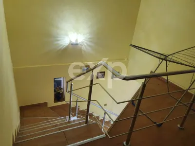 Casă la Padure cu 6 camere de vânzare – Curtea de Argeș, zona Bușaga - foto 8