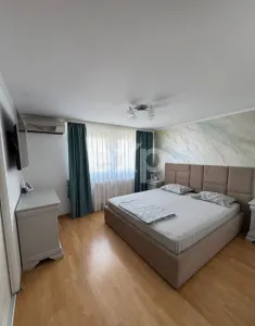 Apartament / Penthouse  /  4 camere / ULTRACENTRAL - foto 6