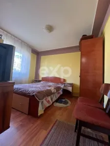 Vanzare 2 camere central etaj 3 mobilat+utilat Gaesti - foto 1
