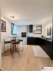Apartament elegant cu 3 camere de inchiriat in zona Herastrau, parcare subterana - foto 15