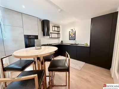Apartament elegant cu 3 camere de inchiriat in zona Herastrau, parcare subterana - foto 16